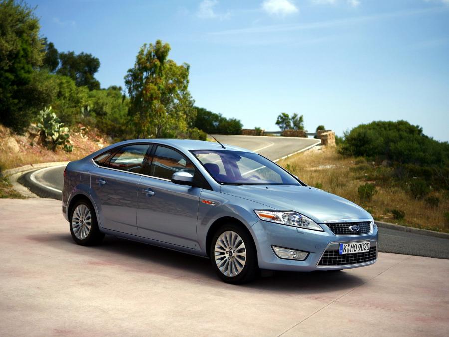  Ford Mondeo Hatchback 2007 года  (фото 27 из 30)